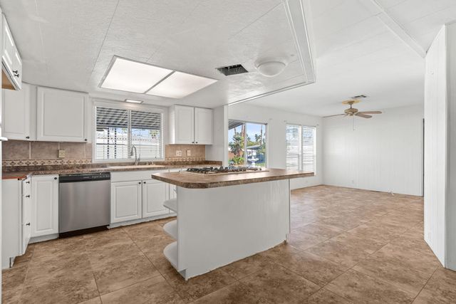 361 Avenida Andorra, Cathedral City, CA 92234