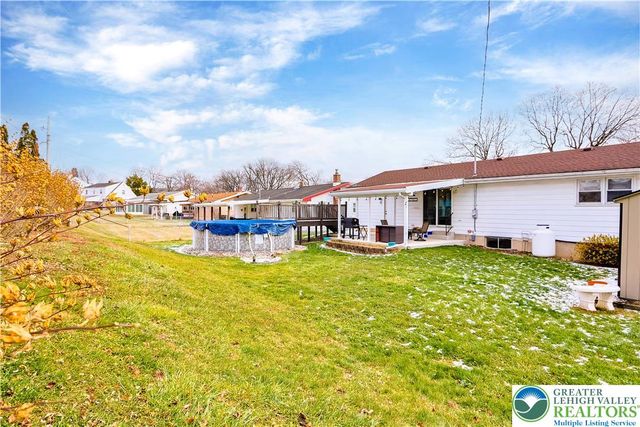 1322 Valley Road, Bethlehem City, PA 18018