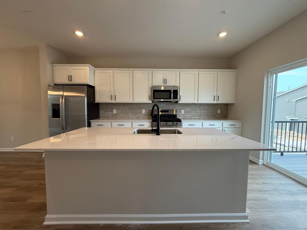 13624 Willow Drive, Rogers, MN 55374 — exterior