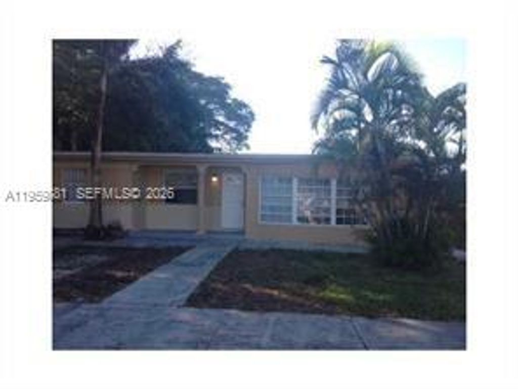 5604 Hayes St RIGHT, Hollywood, FL 33021