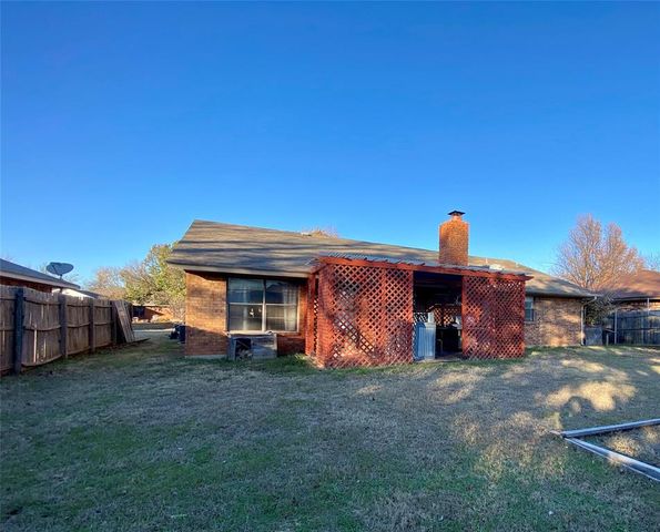 1502 W Gemini Road, Edmond, OK 73003