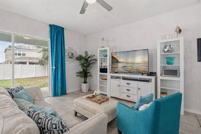 9132 CARMELA AVENUE, Davenport, FL 33897