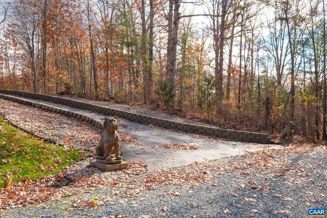 105 SQUIRREL PATH, Stanardsville, VA 22973