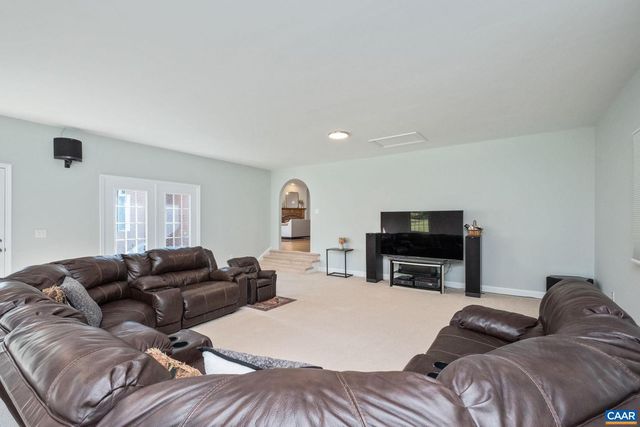 105 SQUIRREL PATH, Stanardsville, VA 22973