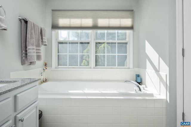 105 SQUIRREL PATH, Stanardsville, VA 22973