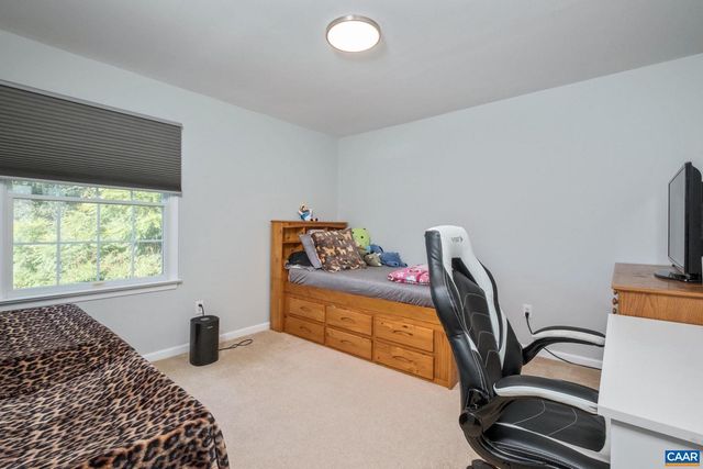 105 SQUIRREL PATH, Stanardsville, VA 22973