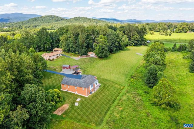 105 SQUIRREL PATH, Stanardsville, VA 22973