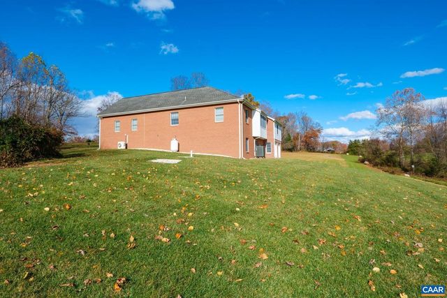 105 SQUIRREL PATH, Stanardsville, VA 22973