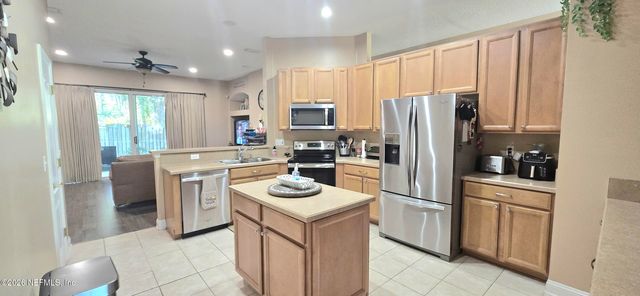 3023 FIVE OAKS Lane, Green Cove Springs, FL 32043