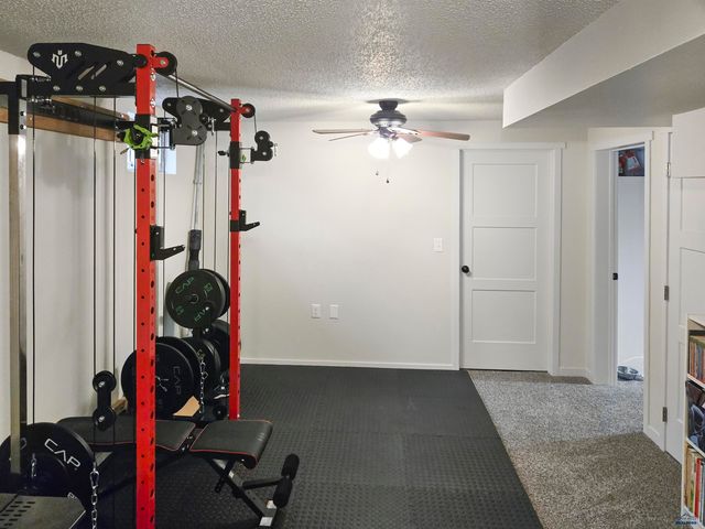 4310 PATRIOT LN, Rapid City, SD 57701