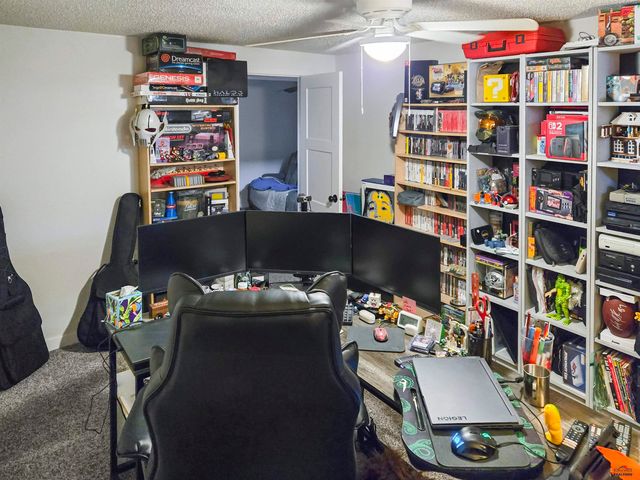 4310 PATRIOT LN, Rapid City, SD 57701