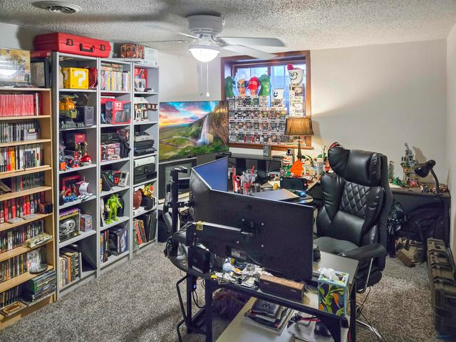 4310 PATRIOT LN, Rapid City, SD 57701