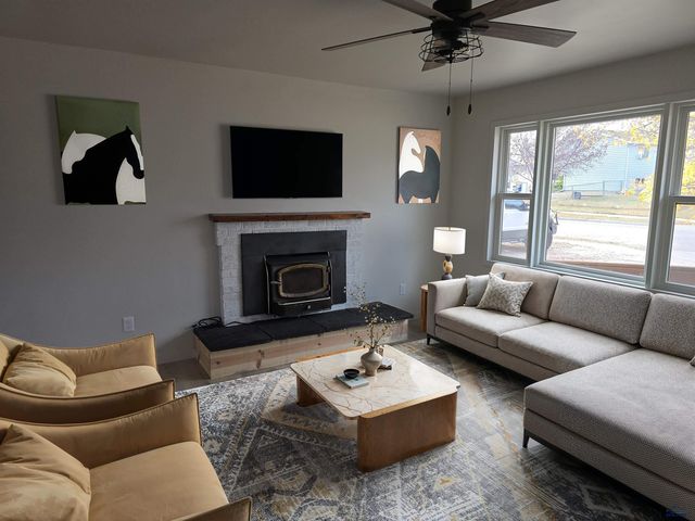 4310 PATRIOT LN, Rapid City, SD 57701