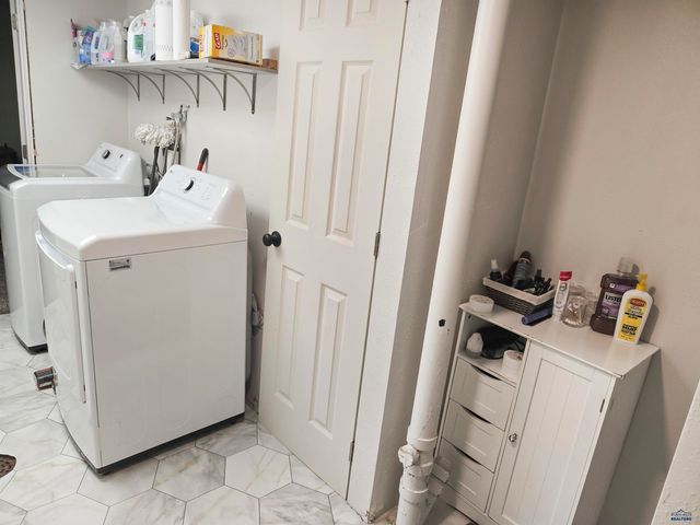 4310 PATRIOT LN, Rapid City, SD 57701