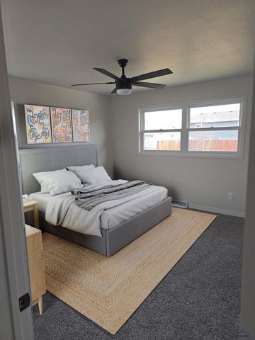 4310 PATRIOT LN, Rapid City, SD 57701