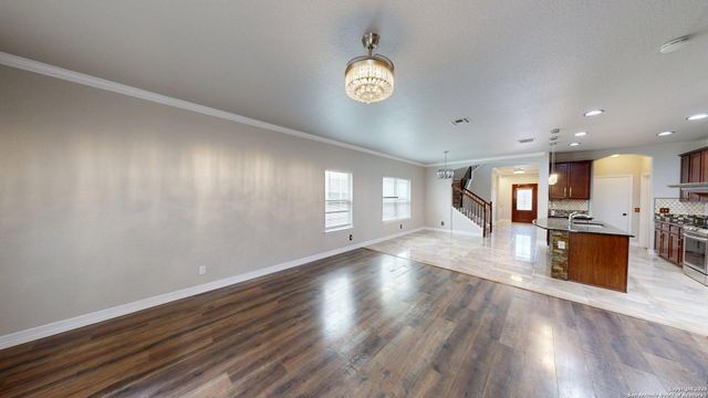 514 Fort Apache, San Antonio, TX 78245
