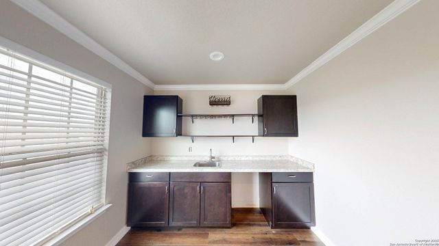 514 Fort Apache, San Antonio, TX 78245