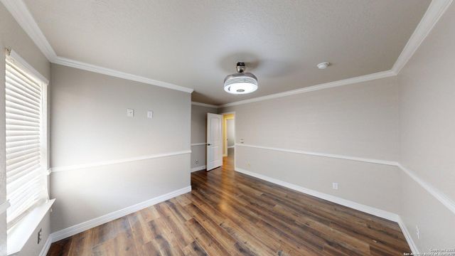 514 Fort Apache, San Antonio, TX 78245