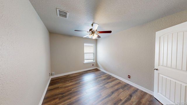 514 Fort Apache, San Antonio, TX 78245