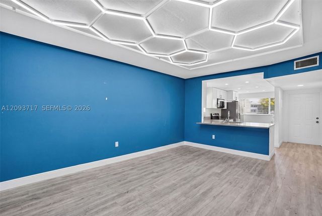 8390 Sands Point Blvd F210, Tamarac, FL 33321