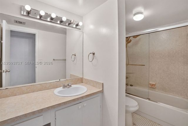 8390 Sands Point Blvd F210, Tamarac, FL 33321