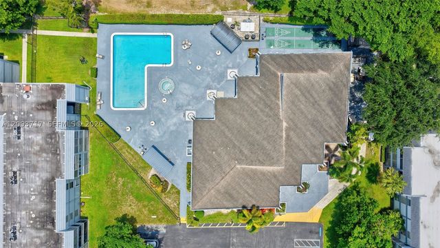 8390 Sands Point Blvd F210, Tamarac, FL 33321