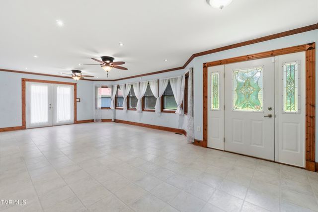 125 Calico Road, Afton, TN 37616