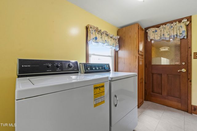 125 Calico Road, Afton, TN 37616