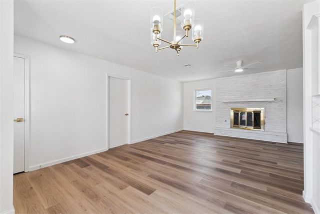 713 Lonnie Lane, Moore, OK 73170