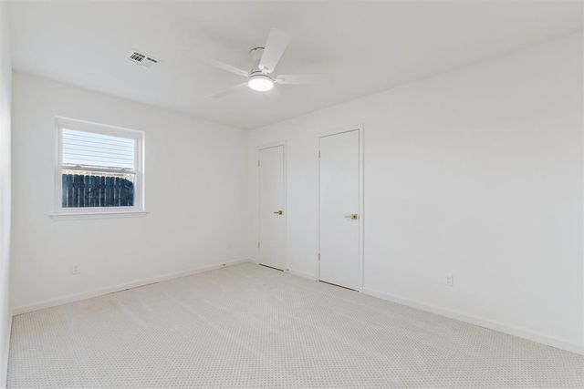 713 Lonnie Lane, Moore, OK 73170