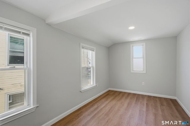 11 Bell Street, Bridgeport, CT 06610