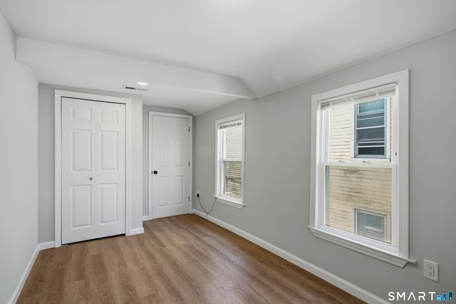 11 Bell Street, Bridgeport, CT 06610