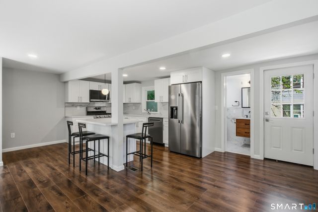 11 Bell Street, Bridgeport, CT 06610
