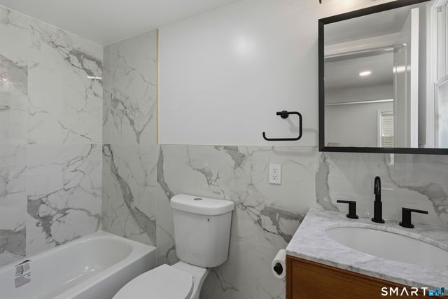 11 Bell Street, Bridgeport, CT 06610