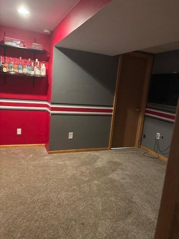 10560 S Peggy DRIVE, Oak Creek, WI 53154