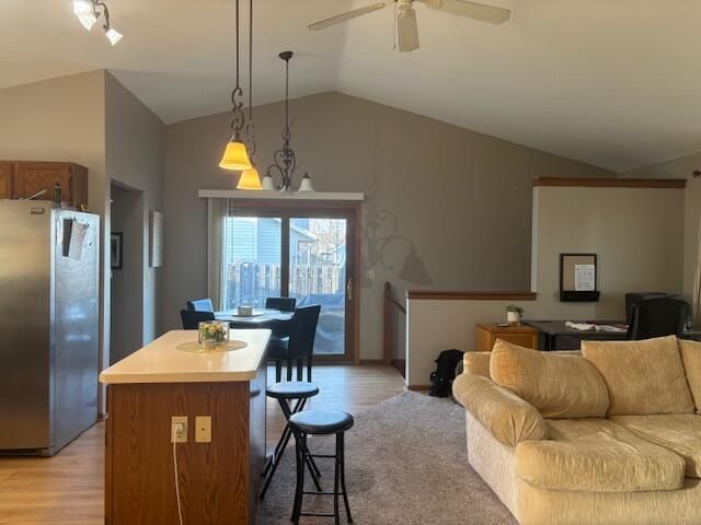 10560 S Peggy DRIVE, Oak Creek, WI 53154