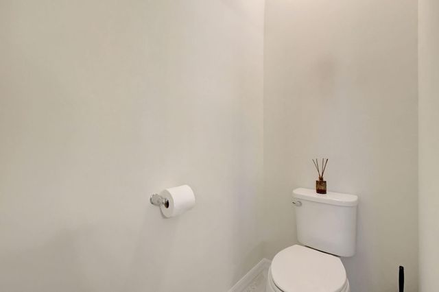 1105 Banyan Dr, Hollywood, FL 33021