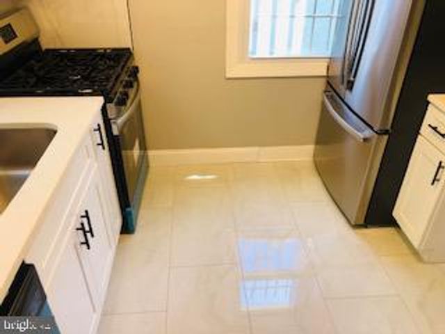 114 46TH ST SE, Washington, DC 20019