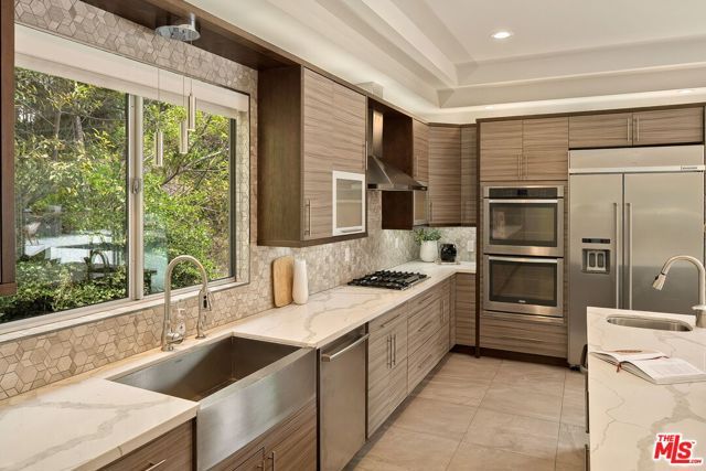 3238 Canyon Lake Drive, Los Angeles, CA 90068