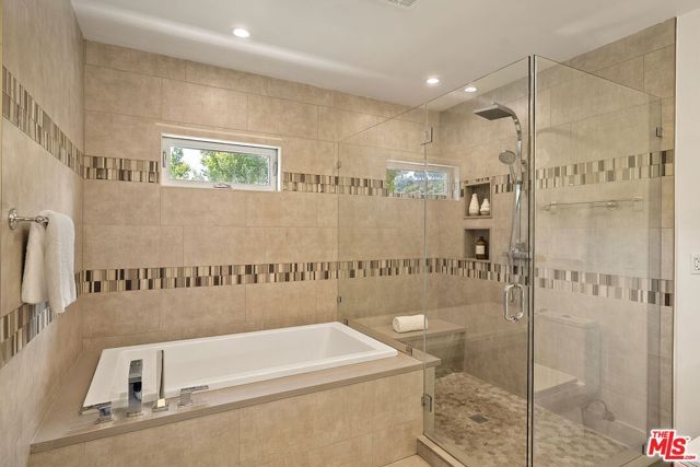 3238 Canyon Lake Drive, Los Angeles, CA 90068