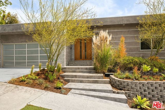 3238 Canyon Lake Drive, Los Angeles, CA 90068
