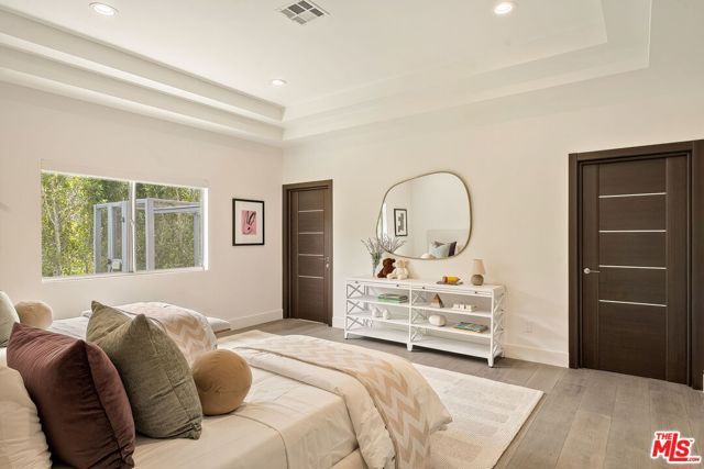 3238 Canyon Lake Drive, Los Angeles, CA 90068
