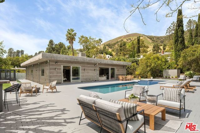 3238 Canyon Lake Drive, Los Angeles, CA 90068