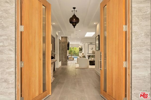 3238 Canyon Lake Drive, Los Angeles, CA 90068