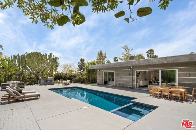 3238 Canyon Lake Drive, Los Angeles, CA 90068