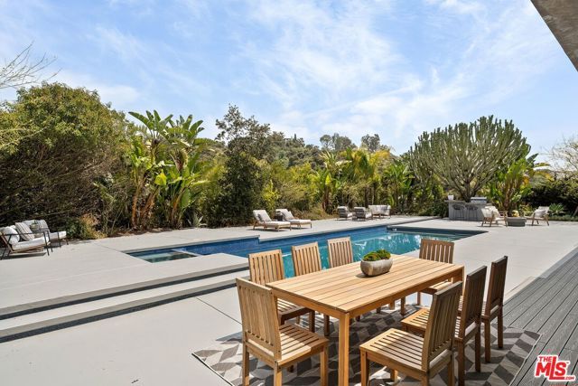 3238 Canyon Lake Drive, Los Angeles, CA 90068