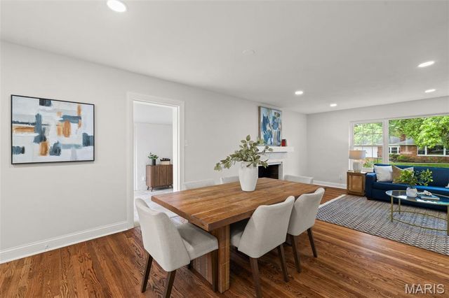 1400 Norman Place, St Louis, MO 63122