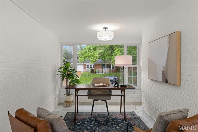 1400 Norman Place, St Louis, MO 63122