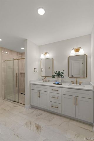 1400 Norman Place, St Louis, MO 63122