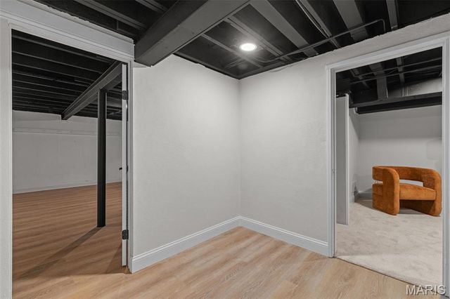 1400 Norman Place, St Louis, MO 63122